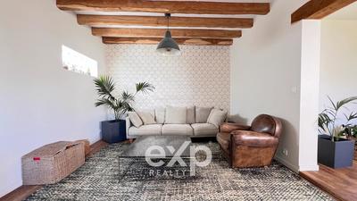 Maison - 208 m² - 7 pièces