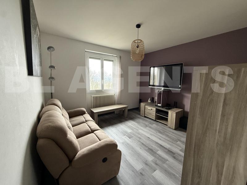 Maison traditionnelle - 85 m² - 4 pièces