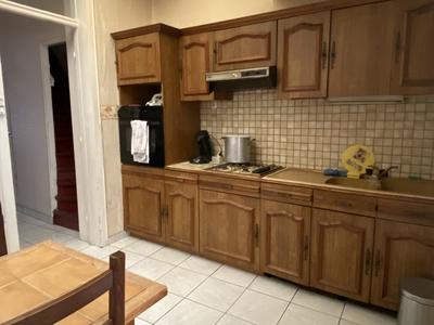 Maison - 80 m² - 5 pièces