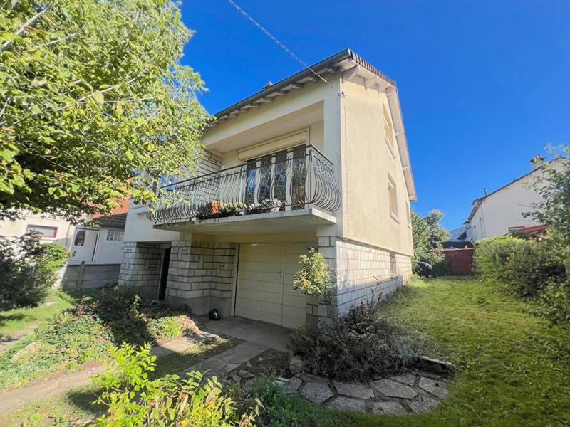 Maison - 105 m² - 5 pièces