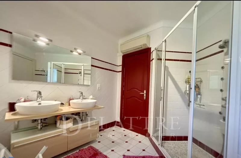 Maison - 152 m² - 4 pièces