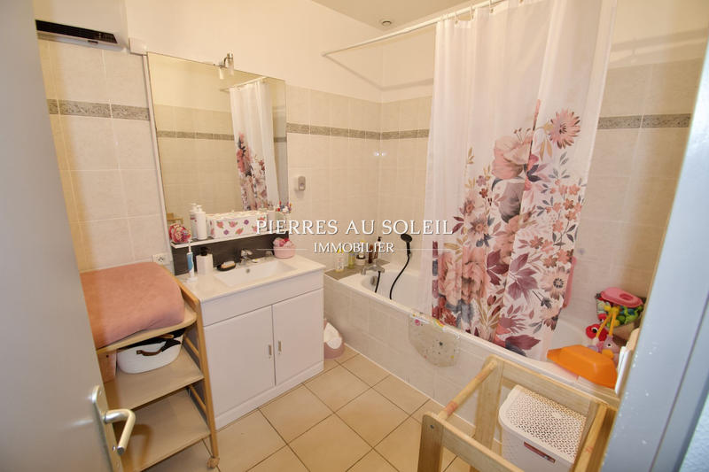 Appartement - 600 m² - 17 pièces