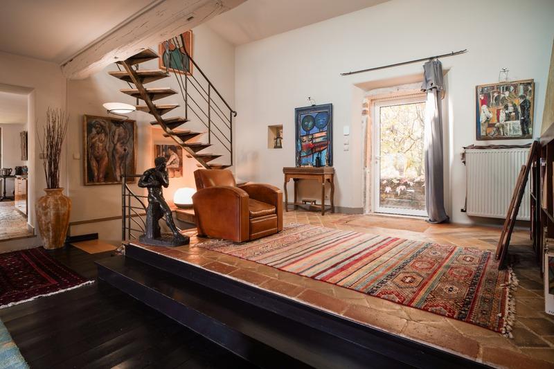 Maison - 266 m² - 9 pièces