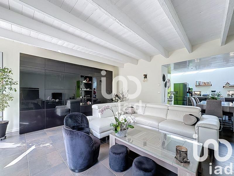 Maison - 179 m² - 4 pièces