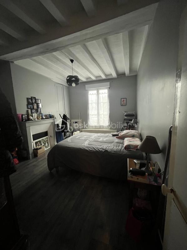 Immeuble - 128 m² - 7 pièces