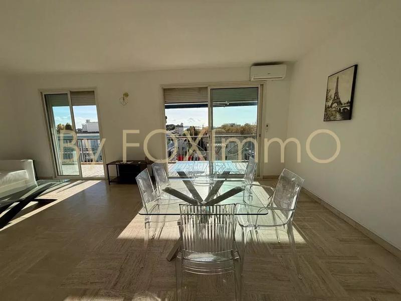 Appartement - 70 m² - 3 pièces