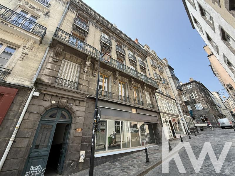 Appartement - 111 m² - 5 pièces