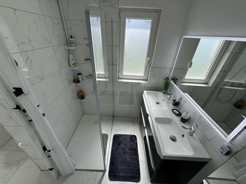 Maison - 140 m² - 7 pièces