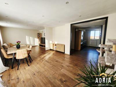 Appartement - 93 m² - 4 pièces