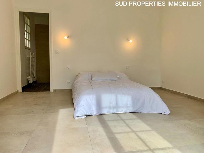 Villa - 207 m² - 7 pièces