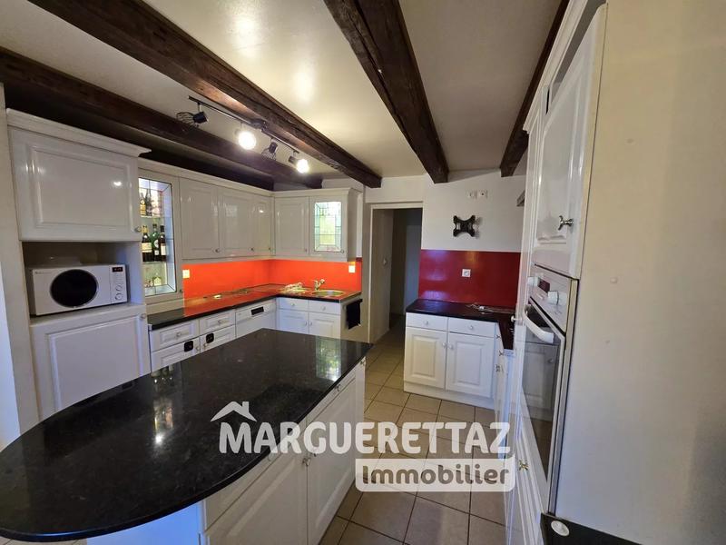 Ferme - 223 m² - 7 pièces