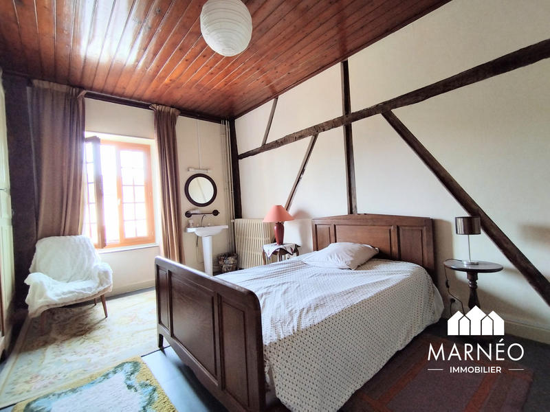 Maison ancienne - 278 m² - 8 pièces