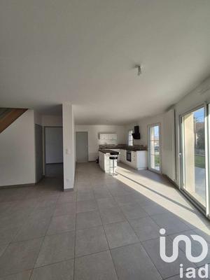 Maison - 120 m² - 6 pièces