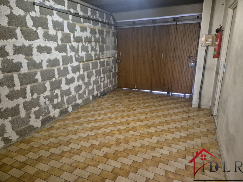 Maison - 90 m² - 6 pièces
