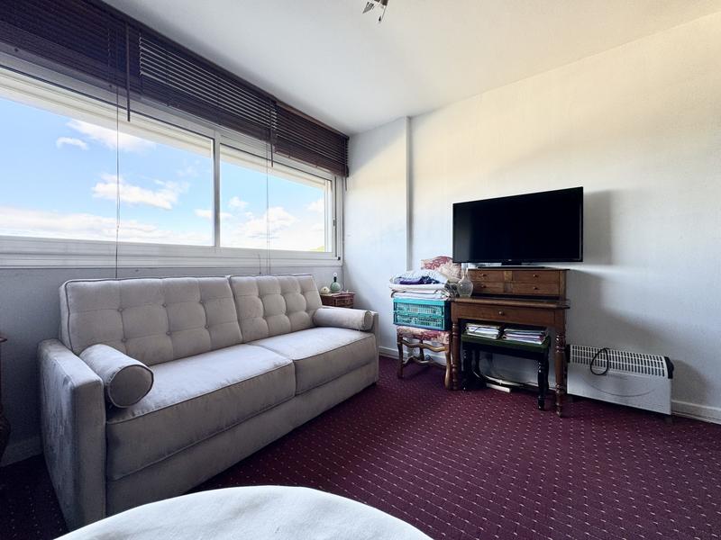 Appartement - 99 m² - 5 pièces