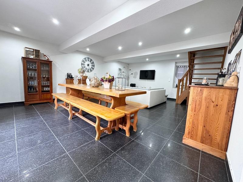 Maison - 150 m² - 4 pièces