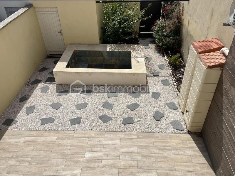 Maison de ville - 82 m² - 3 pièces