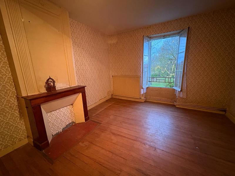 Maison - 185 m² - 7 pièces