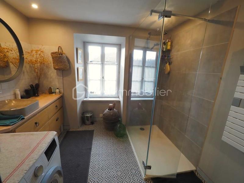 Maison de village - 105 m² - 4 pièces