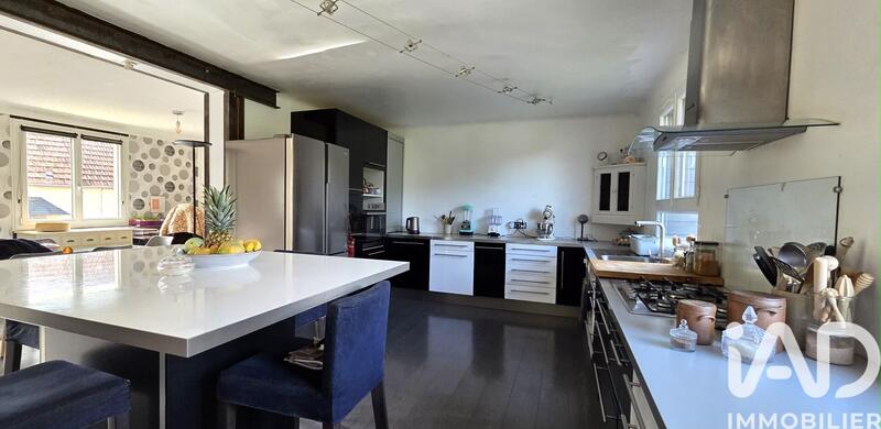 Maison - 174 m² - 7 pièces