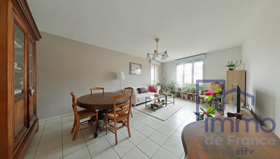 Appartement - 87 m² - 4 pièces
