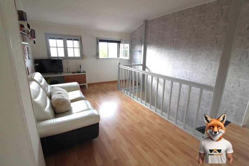 Maison - 165 m² - 8 pièces