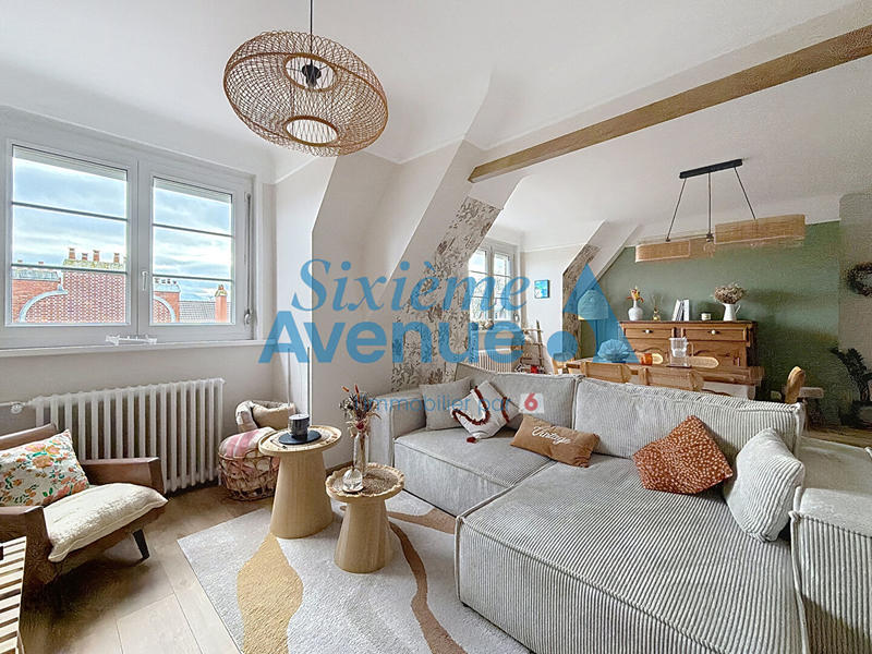 Appartement - 82 m² - 4 pièces