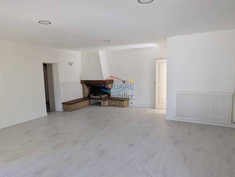 Maison - 90 m² - 3 pièces