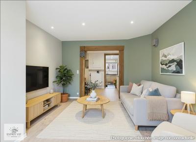 Maison - 96 m² - 5 pièces