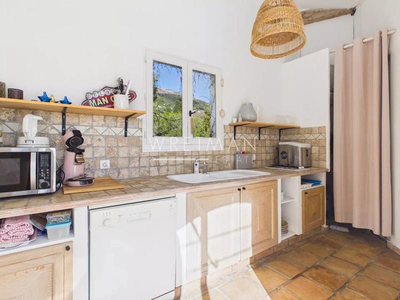 Villa - 240 m² - 7 pièces