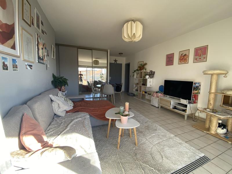 Appartement - 49 m² - 2 pièces