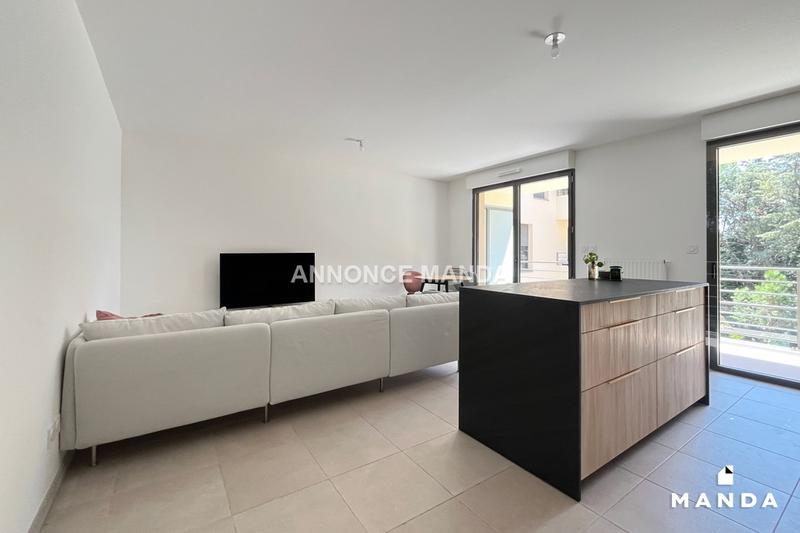 Appartement - 65 m² - 3 pièces