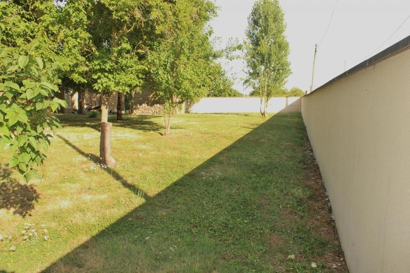 Maison - 220 m² - 10 pièces