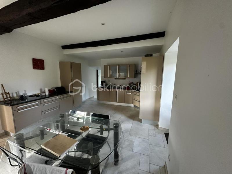 Corps de ferme - 180 m² - 7 pièces