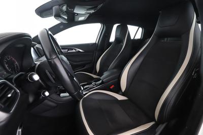 Infiniti Q30 1.6t Sport Dct 156 ch