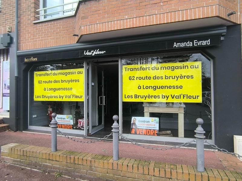 Local commercial - 130 m² - 3 pièces