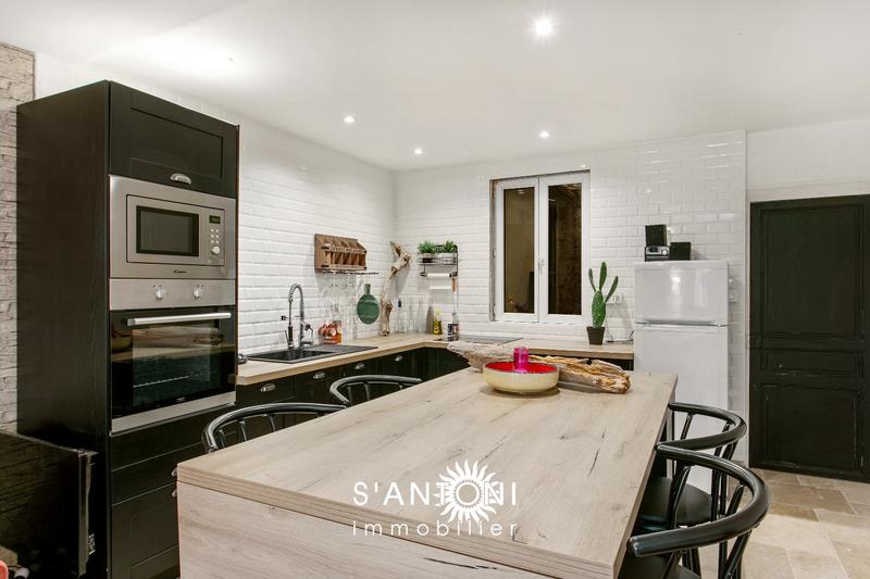 Maison de village - 90 m² - 4 pièces