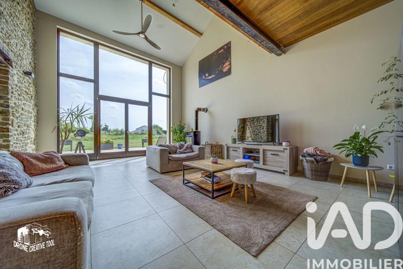 Maison - 250 m² - 7 pièces