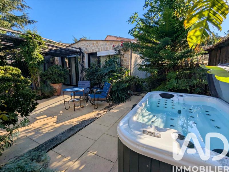 Maison - 98 m² - 4 pièces