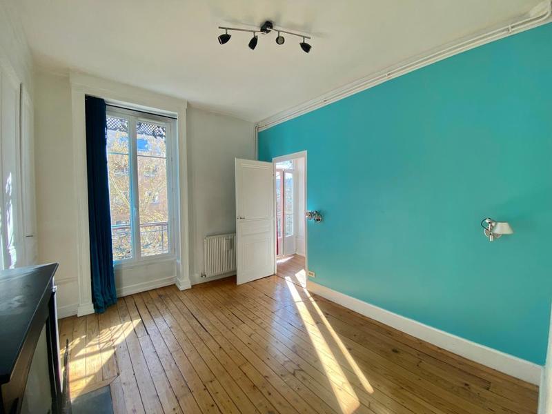 Appartement - 69 m² - 2 pièces