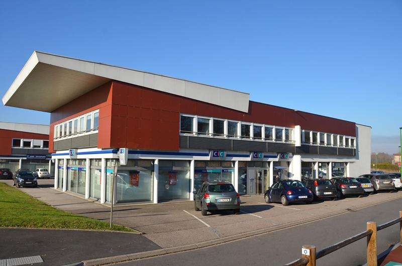 Local commercial - 419 m² - 21 pièces