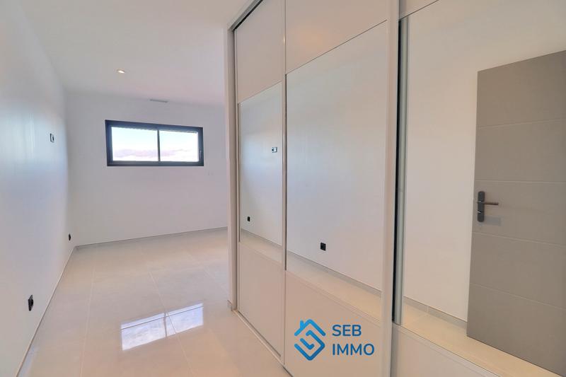 Maison - 118 m² - 4 pièces