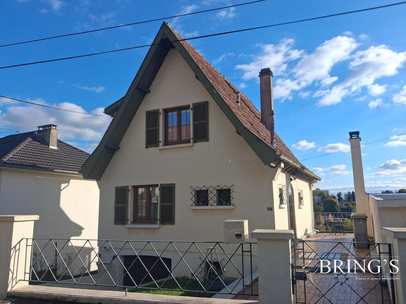 Maison - 76 m² - 5 pièces