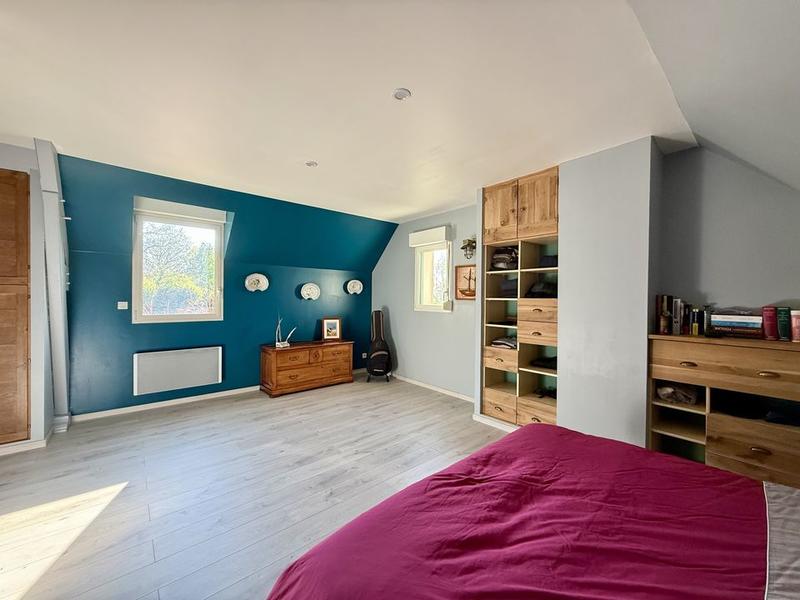 Propriété - 318 m² - 7 pièces