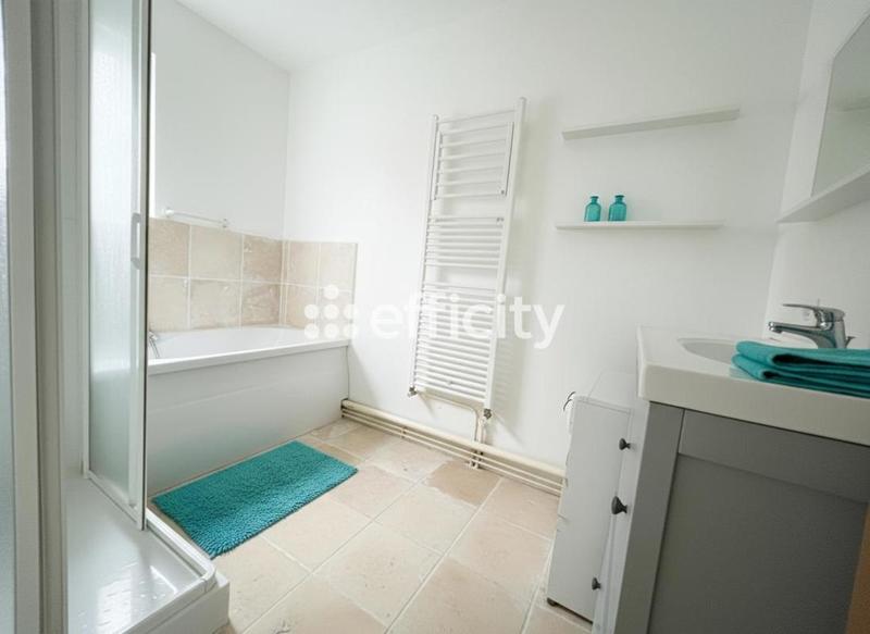 Appartement - 60 m² - 2 pièces