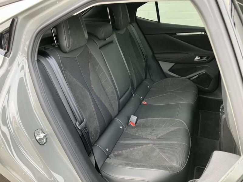 Ds Ds 4 II E-Tense 225 Performance Line + Auto