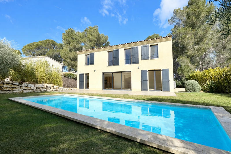 Maison - 164 m² - 5 pièces