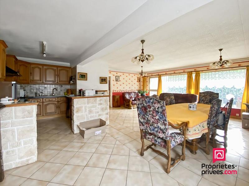 Maison - 146 m² - 6 pièces