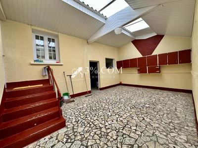 Maison - 89 m² - 5 pièces