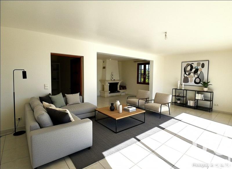 Maison - 137 m² - 6 pièces